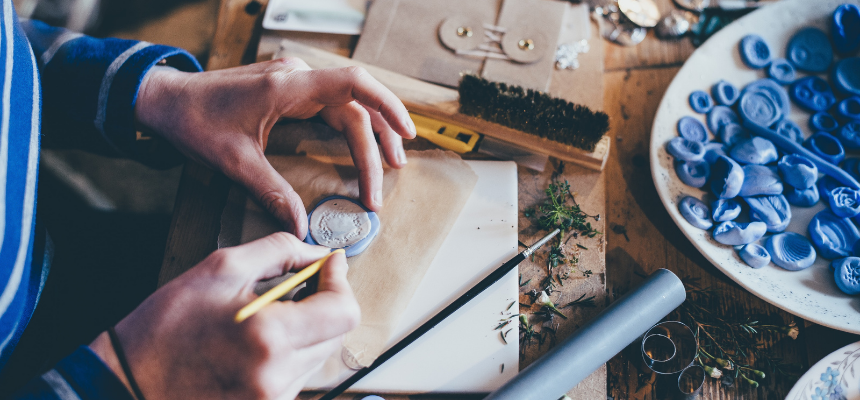 crafts and toys

