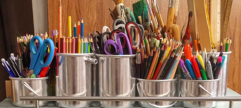 sell quality pencils